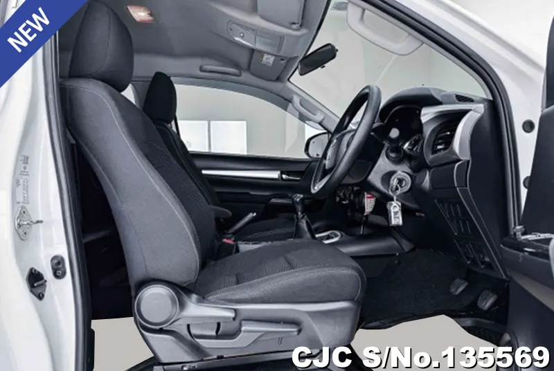 Toyota Hilux in White for Sale Image 7
