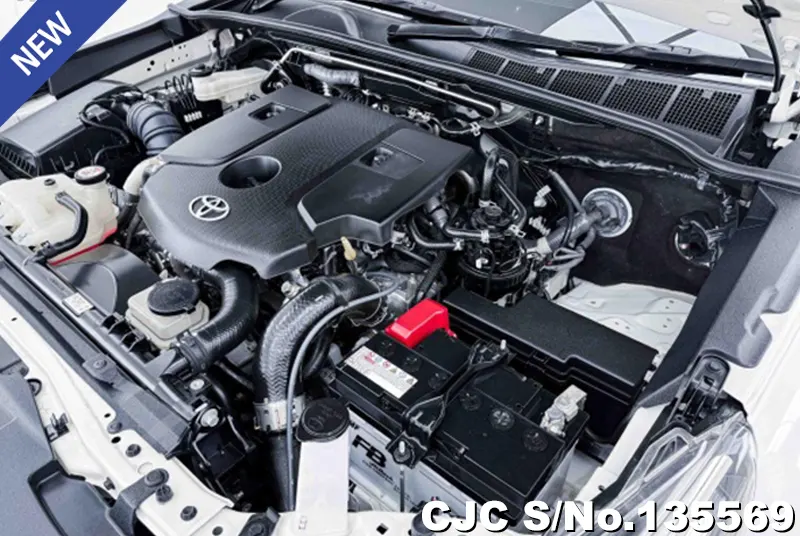 Toyota Hilux in White for Sale Image 10