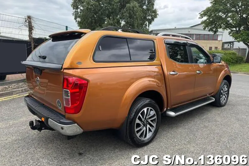 Nissan Navara in Orange for Sale Image 2