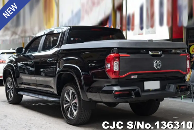 MG Extender in Black for Sale Image 1