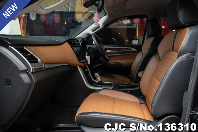 MG Extender in Black for Sale Image 8