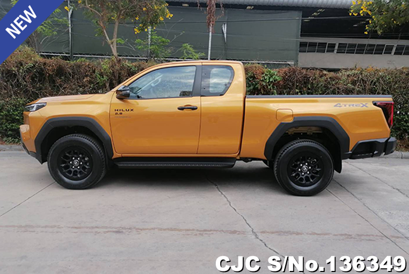Toyota Hilux in Sulfer Metallic for Sale Image 6