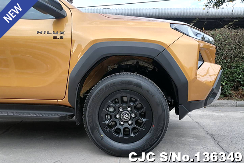 Toyota Hilux in Sulfer Metallic for Sale Image 15