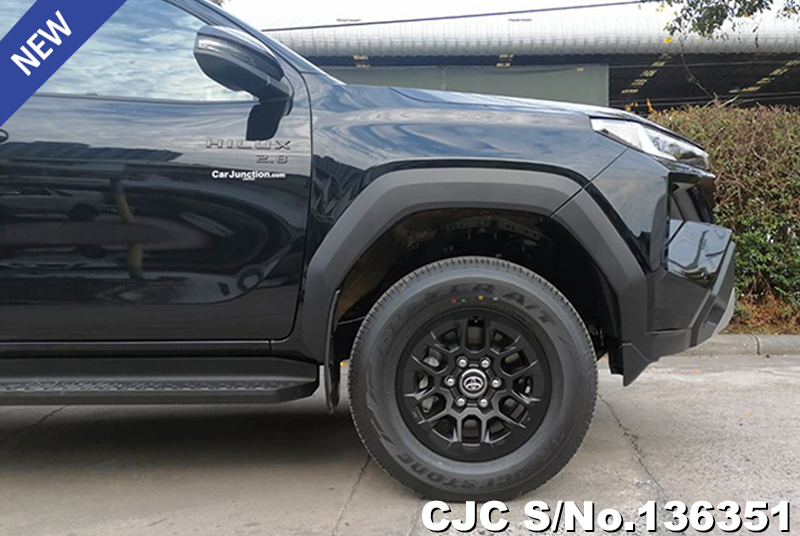 Toyota Hilux in Attitude Black Mica for Sale Image 15