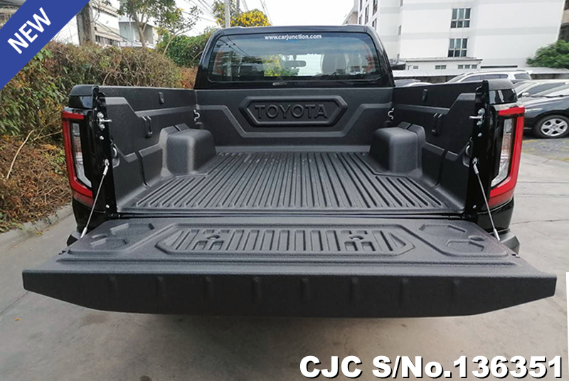 Toyota Hilux in Attitude Black Mica for Sale Image 8