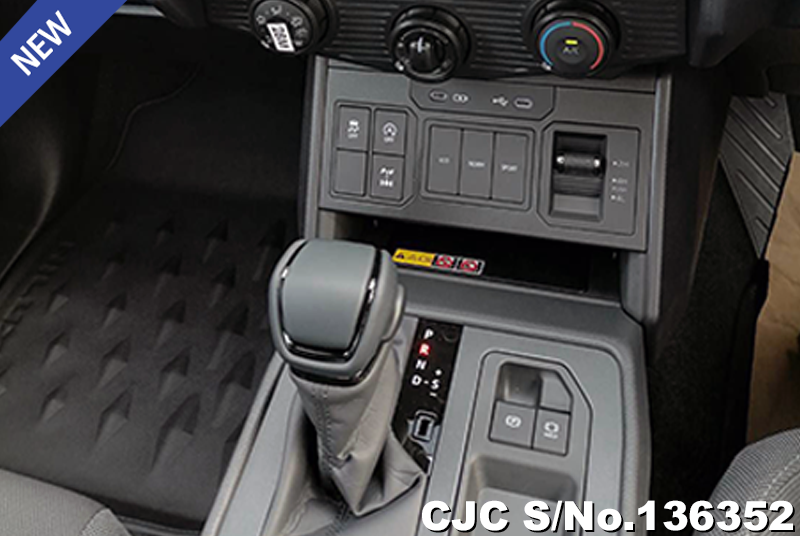 Toyota Hilux in Black for Sale Image 14