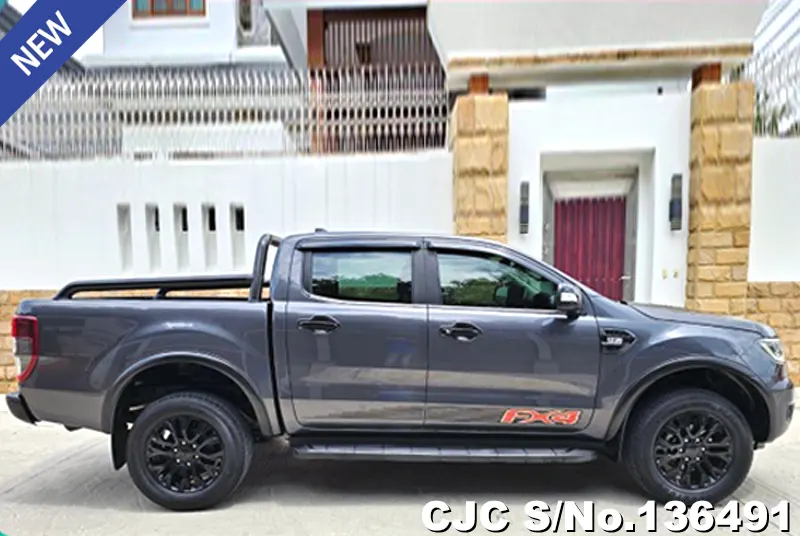 Ford Ranger in Gray for Sale Image 6