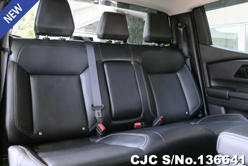 Mitsubishi Triton in White for Sale Image 6