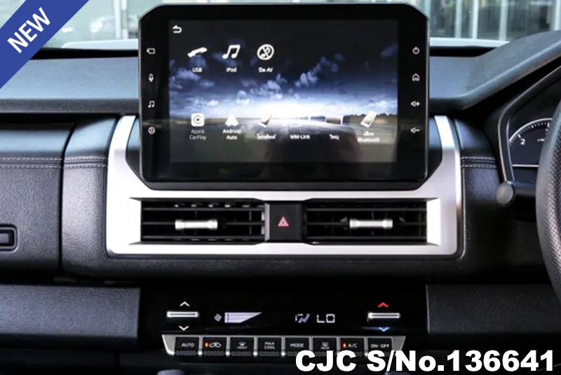 Mitsubishi Triton in White for Sale Image 8