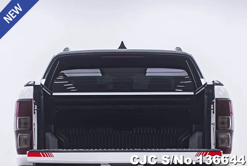 Ford Ranger in White for Sale Image 4