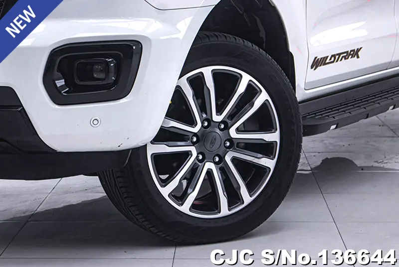 Ford Ranger in White for Sale Image 9