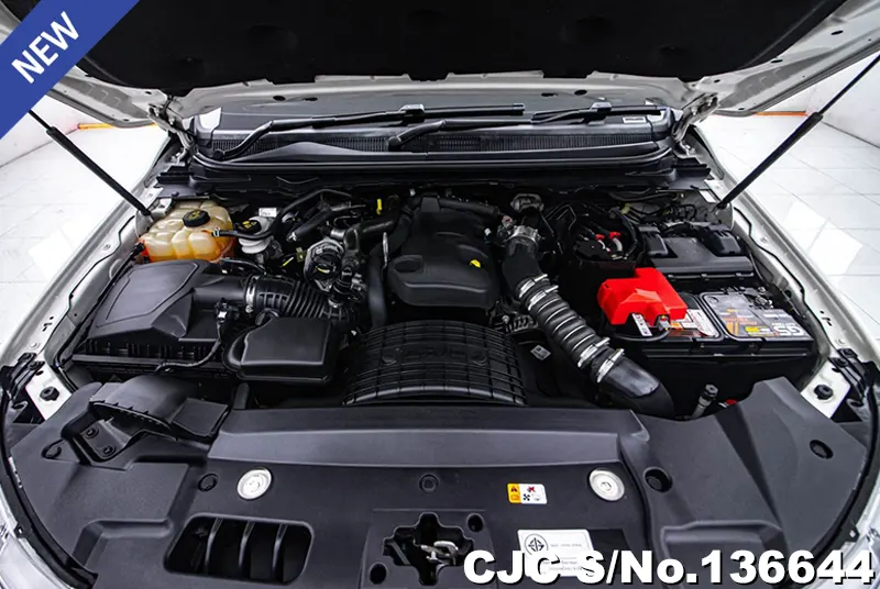 Ford Ranger in White for Sale Image 10