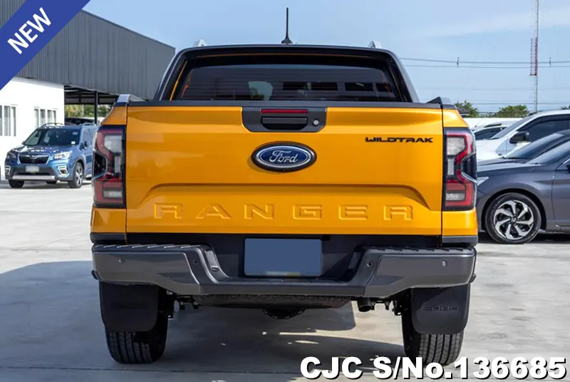 Ford Ranger in Luxe Yellow for Sale Image 5