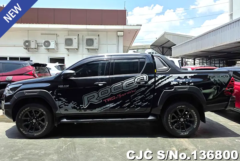 Toyota Hilux in Black for Sale Image 5