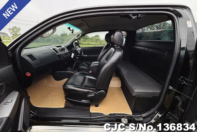 Toyota Hilux in Black for Sale Image 7