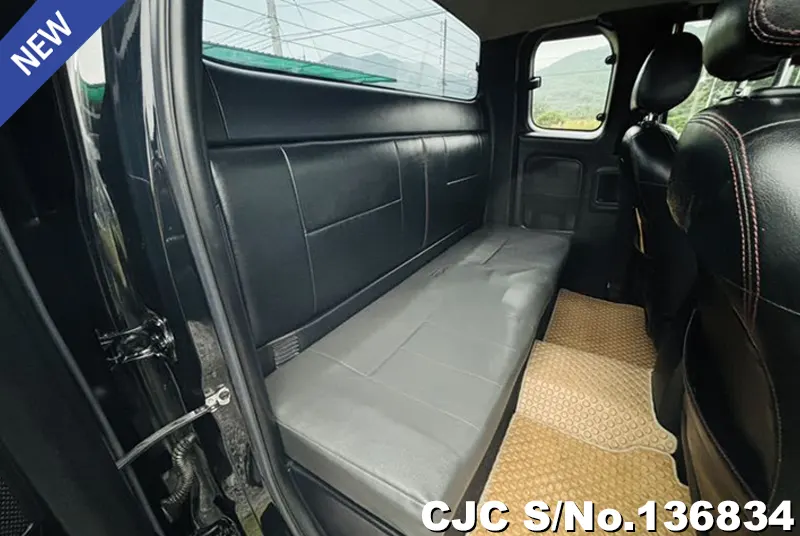 Toyota Hilux in Black for Sale Image 8