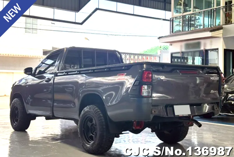 Toyota Hilux in Gray for Sale Image 1
