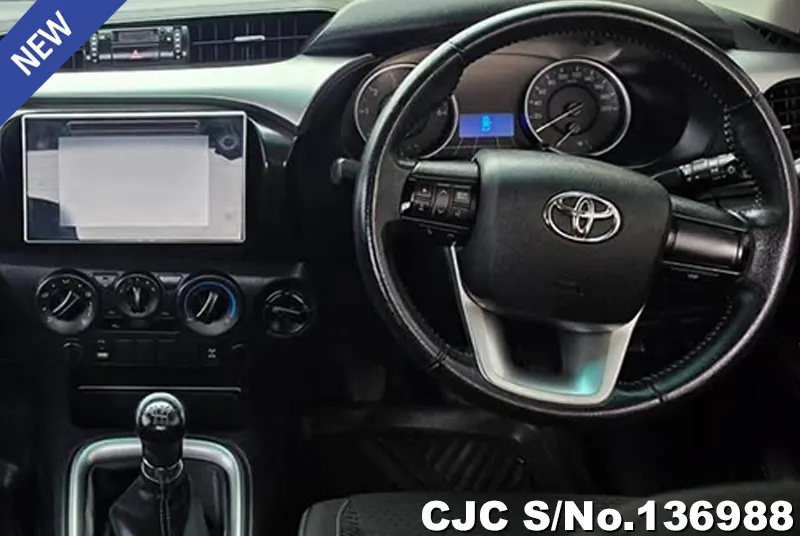 Toyota Hilux in White for Sale Image 5