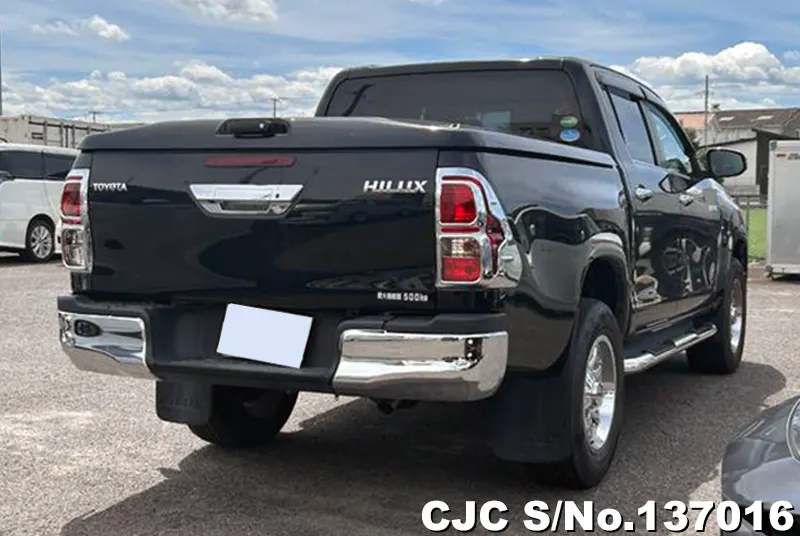 Toyota Hilux in Black for Sale Image 1