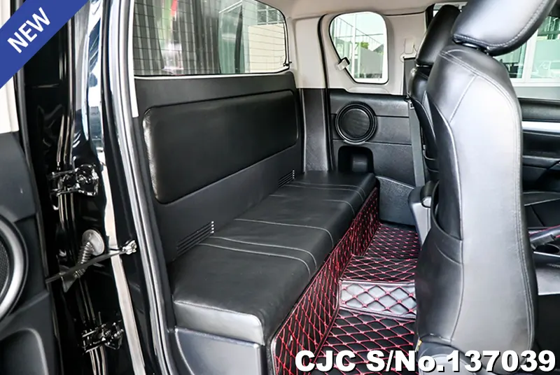 Toyota Hilux in Black for Sale Image 10