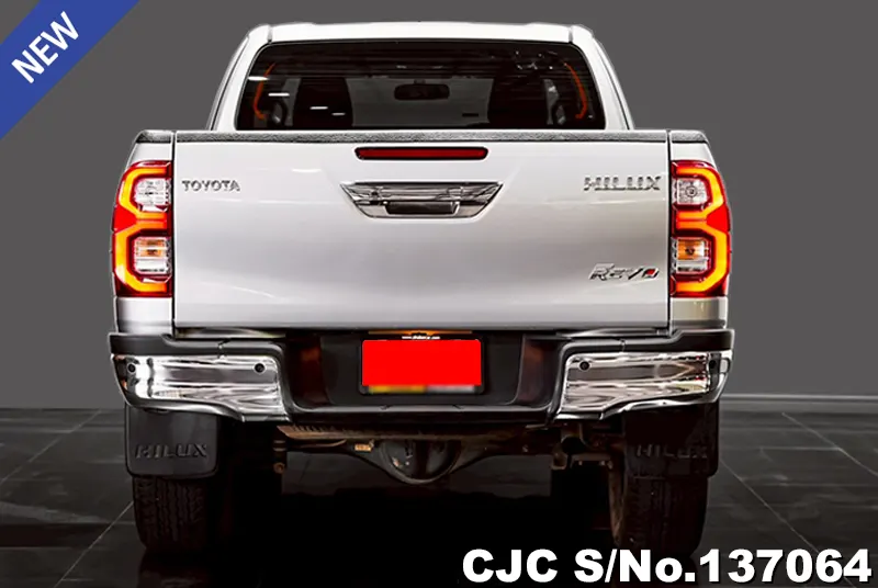 Toyota Hilux in Silver for Sale Image 5