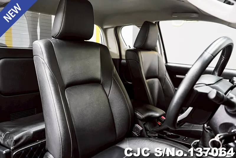 Toyota Hilux in Silver for Sale Image 13