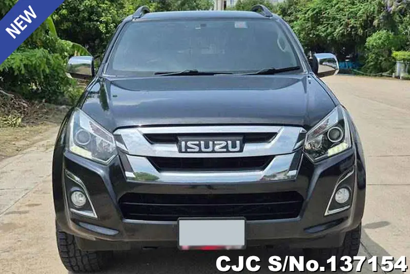 Isuzu D-Max in Black for Sale Image 2