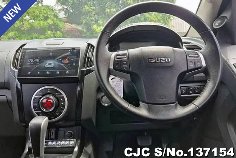Isuzu D-Max in Black for Sale Image 5