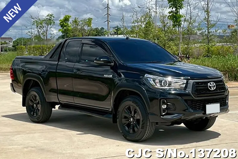 Toyota Hilux in Black for Sale Image 0