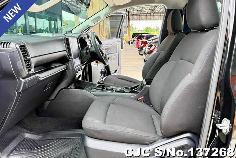 Ford Ranger in Black for Sale Image 8