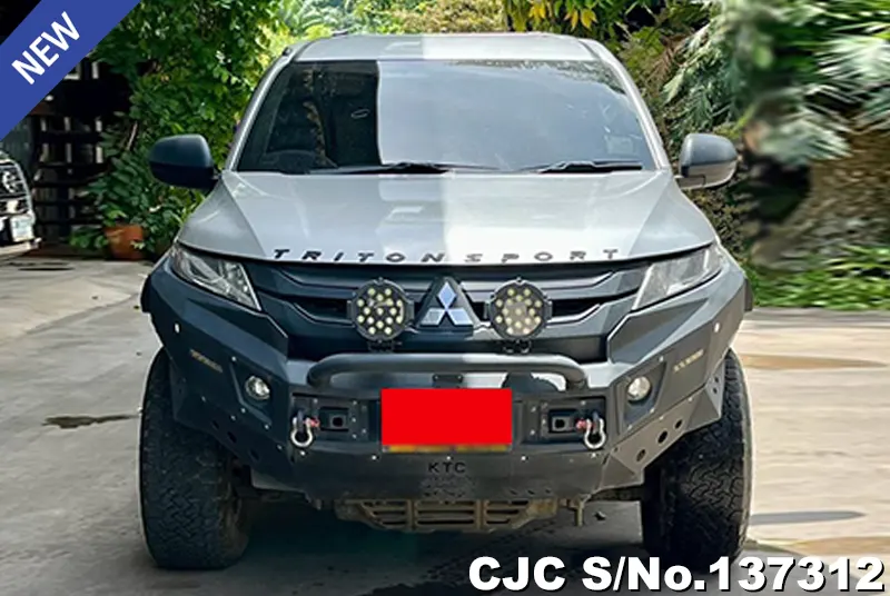 Mitsubishi Triton in Gray for Sale Image 3
