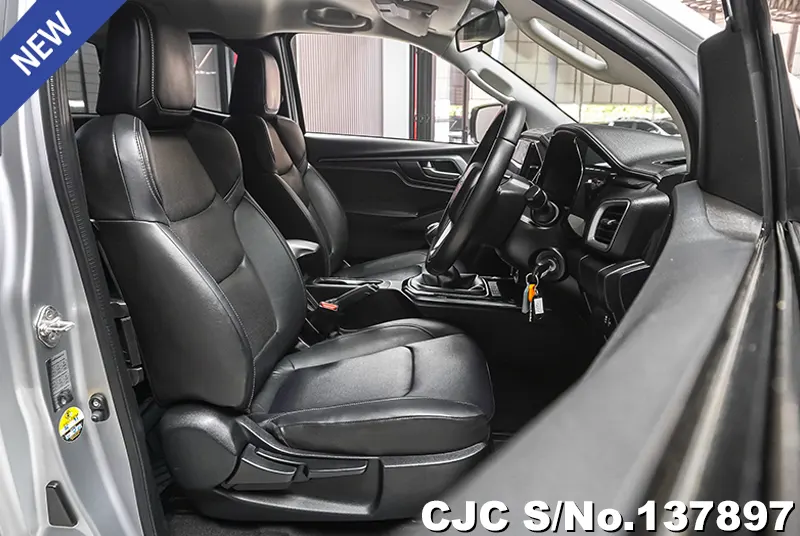 Isuzu D-Max in Silver for Sale Image 8