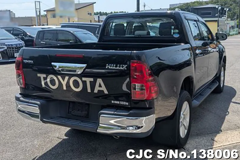 Toyota Hilux in Black for Sale Image 2