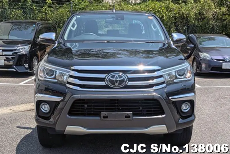 Toyota Hilux in Black for Sale Image 4