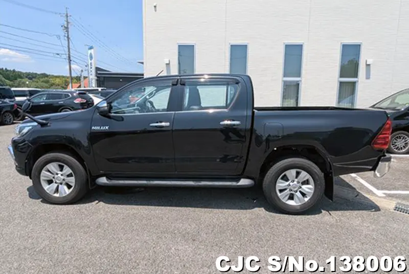 Toyota Hilux in Black for Sale Image 7