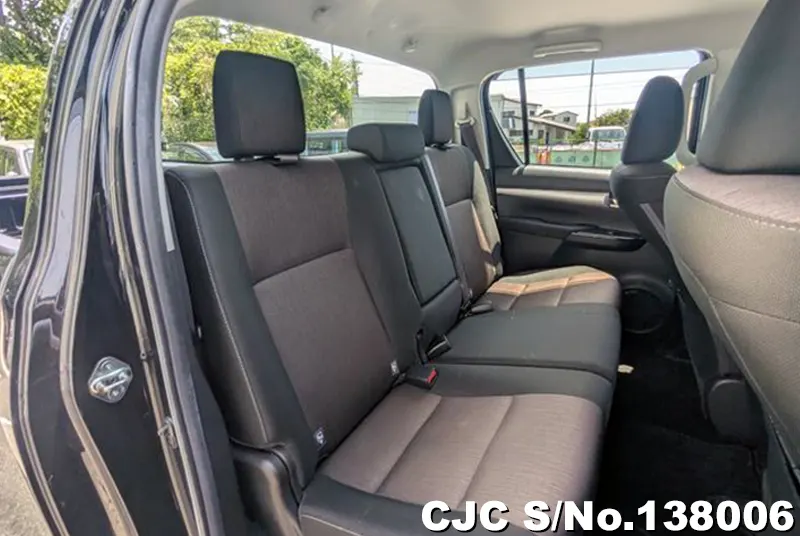 Toyota Hilux in Black for Sale Image 13