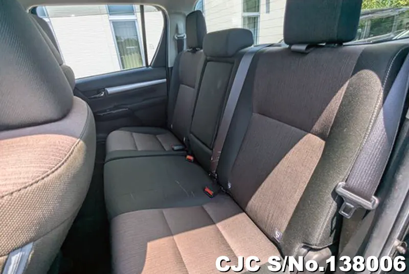 Toyota Hilux in Black for Sale Image 14
