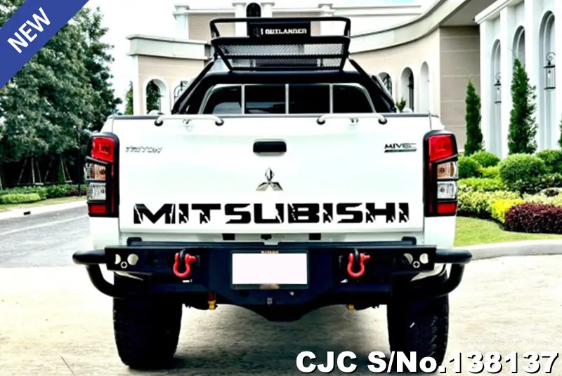 Mitsubishi Triton in White for Sale Image 5