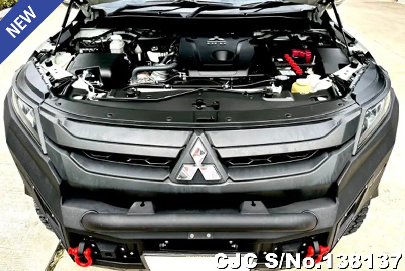 Mitsubishi Triton in White for Sale Image 11