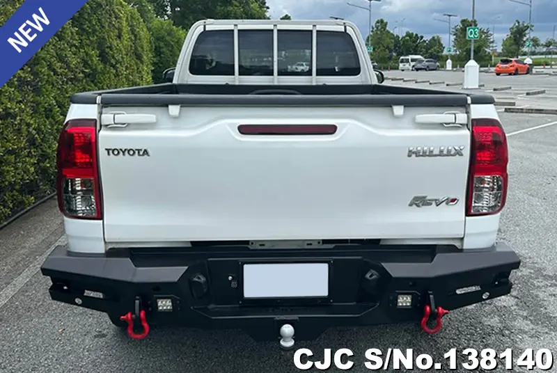 Toyota Hilux in White for Sale Image 3