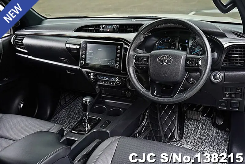 Toyota Hilux in White for Sale Image 6