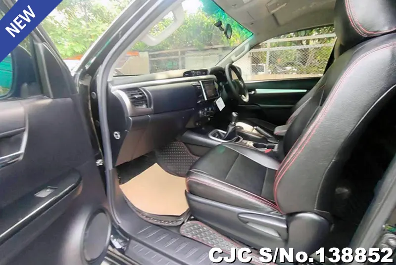 Toyota Hilux in Black for Sale Image 11