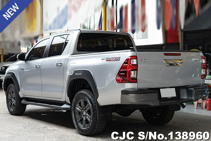 Toyota Hilux in Gray for Sale Image 1