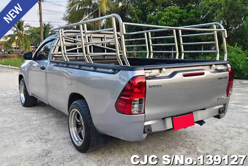 Toyota Hilux in Gray for Sale Image 1