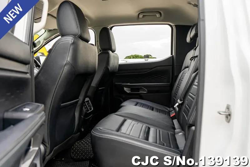 Ford Ranger in White for Sale Image 12