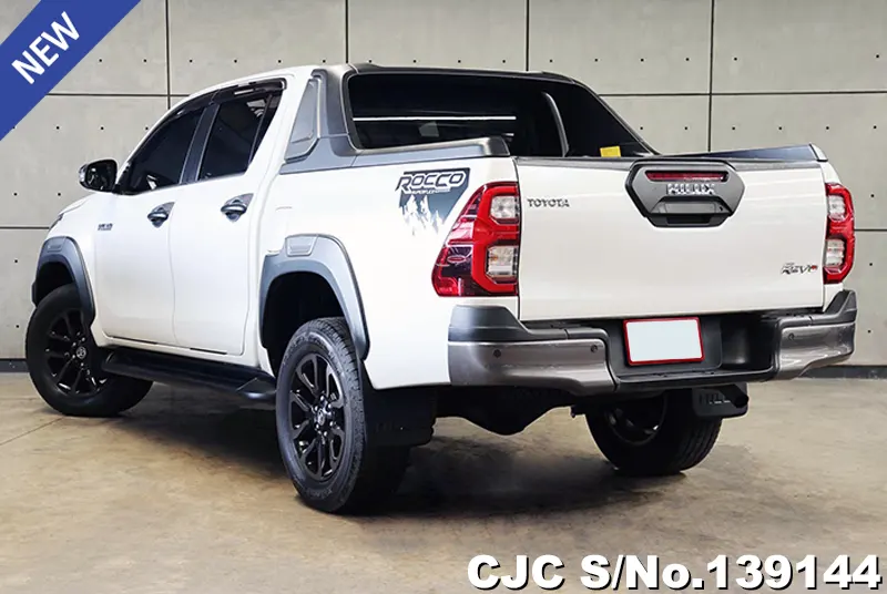 Toyota Hilux in White for Sale Image 1