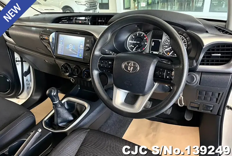 Toyota Hilux in White for Sale Image 6
