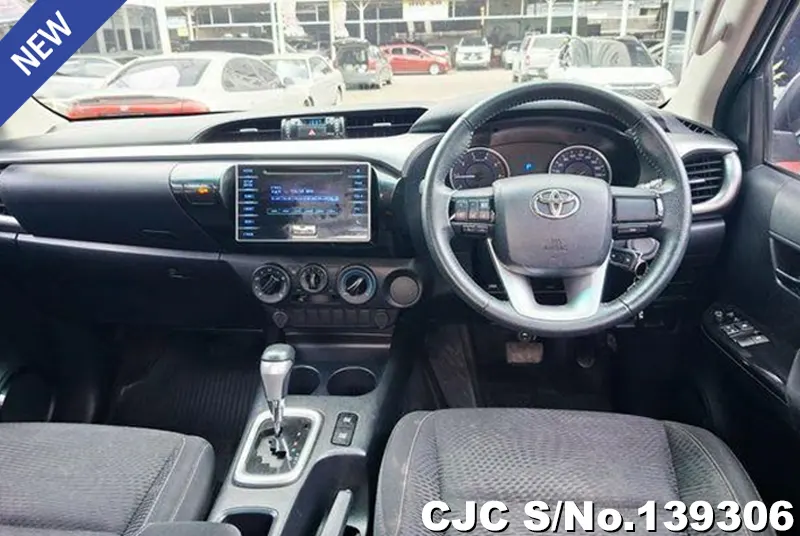 Toyota Hilux in Silver for Sale Image 4